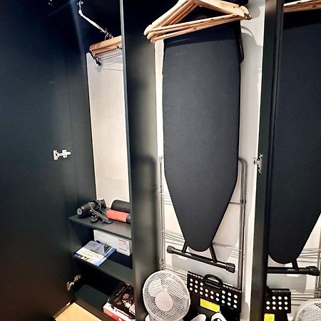 New Studio Apartment - Minutes Walk To Cathedral 索尔兹伯里 外观 照片