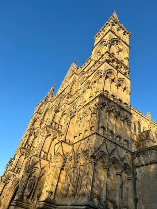 New Studio Apartment - Minutes Walk To Cathedral 索尔兹伯里 外观 照片